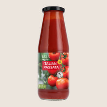M&S Italian Passata 690 g