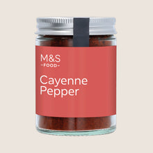 M&S Cayenne Pepper 40 g