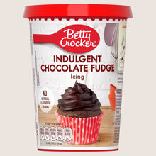 Betty Crocker Indulgent Chocolate Fudge Icing No Artificial Additives 400g