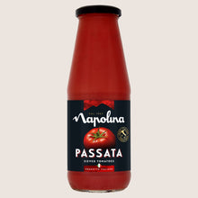 Napolina Sieved Tomatoes Passata Sun Ripened Tomatoes 690g